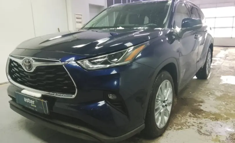 Toyota Highlander 2023 года за 26 500 000 тг. в Павлодар