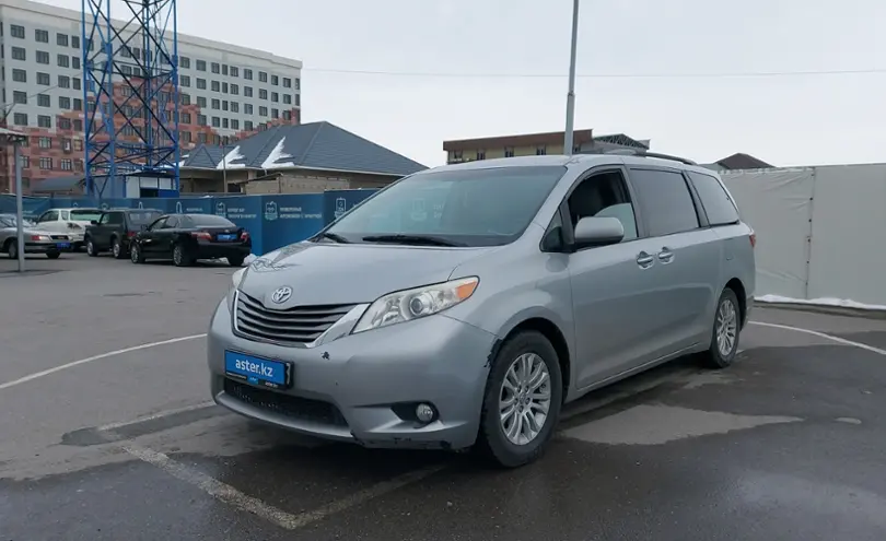 Toyota Sienna 2014 года за 14 000 000 тг. в Шымкент