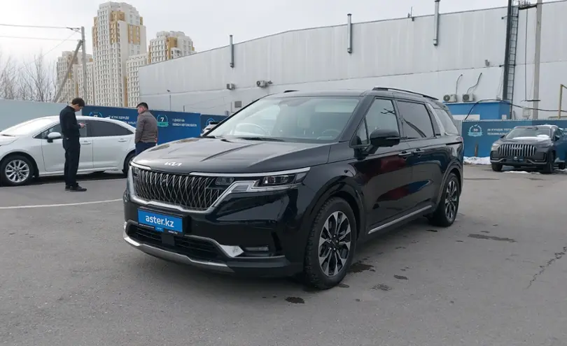 Kia Carnival 2022 года за 18 000 000 тг. в Шымкент