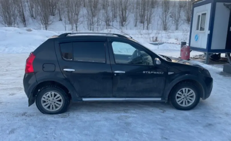 Renault Sandero 2012 года за 2 700 000 тг. в Усть-Каменогорск фото 4