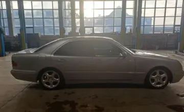 Mercedes-Benz E-Класс 2001 года за 4 600 000 тг. в Караганда фото 4