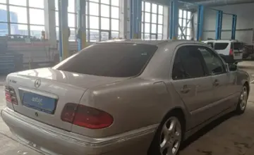 Mercedes-Benz E-Класс 2001 года за 4 600 000 тг. в Караганда