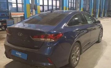 Hyundai Sonata 2017 года за 9 500 000 тг. в Караганда