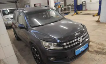 Volkswagen Tiguan 2015 года за 7 000 000 тг. в Актобе фото 4