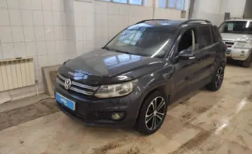 Volkswagen Tiguan 2015 года за 7 000 000 тг. в Актобе фото 1