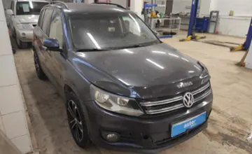Volkswagen Tiguan 2015 года за 7 000 000 тг. в Актобе фото 3
