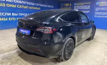 Tesla Model Y 2023 года за 15 000 000 тг. в Алматы