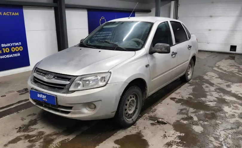 LADA (ВАЗ) Granta 2014 года за 2 000 000 тг. в Астана