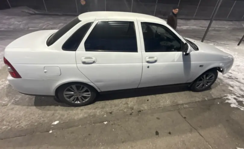 LADA (ВАЗ) Priora 2013 года за 3 000 000 тг. в Усть-Каменогорск фото 4