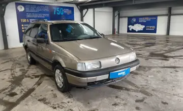 Volkswagen Passat 1991 года за 1 500 000 тг. в Астана фото 2