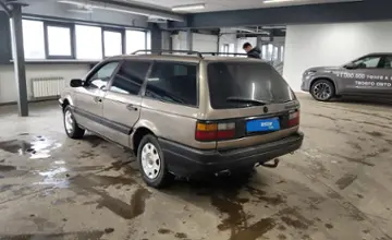 Volkswagen Passat 1991 года за 1 500 000 тг. в Астана фото 4