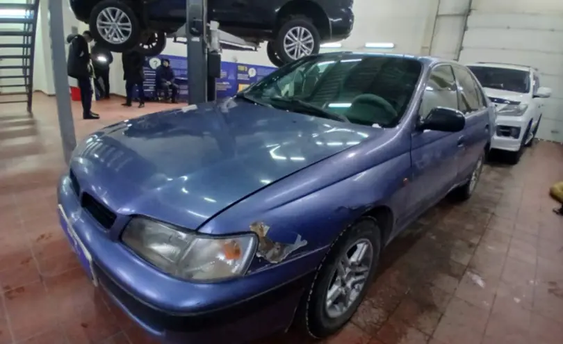 Toyota Carina 1997 года за 1 000 000 тг. в Астана