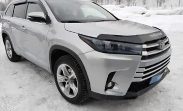 Toyota Highlander 2019 года за 14 000 000 тг. в Усть-Каменогорск фото 3