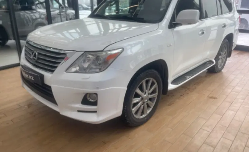 Lexus LX 2010 года за 20 000 000 тг. в Астана