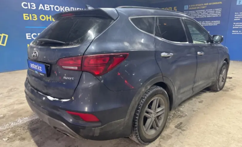 Hyundai Santa Fe 2016 года за 9 000 000 тг. в Алматы фото 5