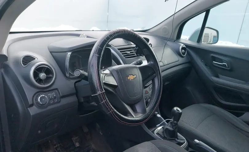 Chevrolet Tracker 2014 года за 4 600 000 тг. в Шымкент фото 5