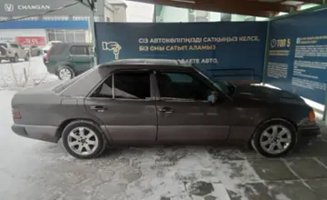 Mercedes-Benz W124 1991 года за 2 000 000 тг. в Талдыкорган фото 4
