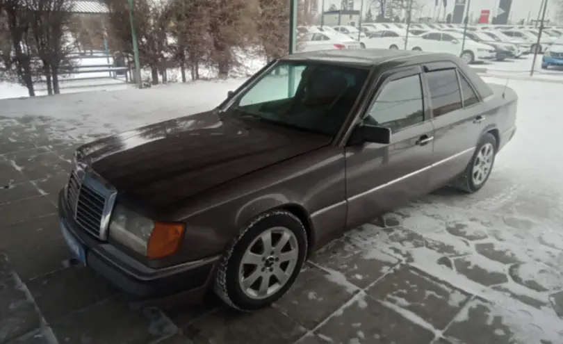 Mercedes-Benz W124 1991 года за 2 000 000 тг. в Талдыкорган