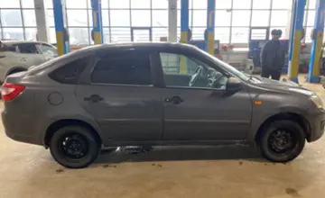 LADA (ВАЗ) Granta 2015 года за 2 000 000 тг. в Караганда фото 4