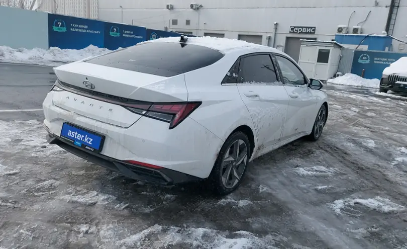 Hyundai Avante 2021 года за 10 000 000 тг. в Шымкент фото 3