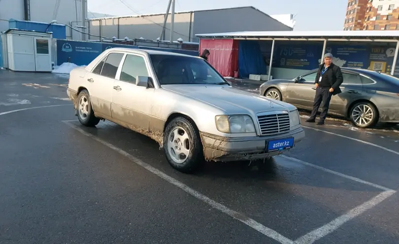 Mercedes-Benz E-Класс 1994 года за 1 800 000 тг. в Шымкент фото 2