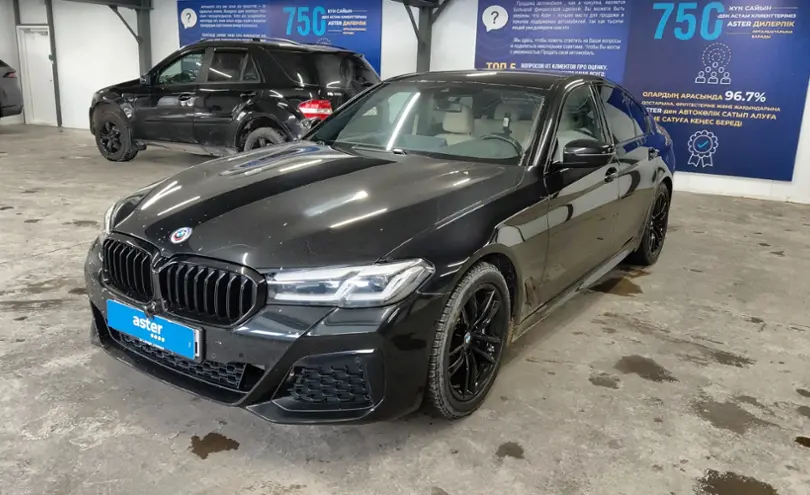 BMW 5 серии 2023 года за 30 000 000 тг. в Астана