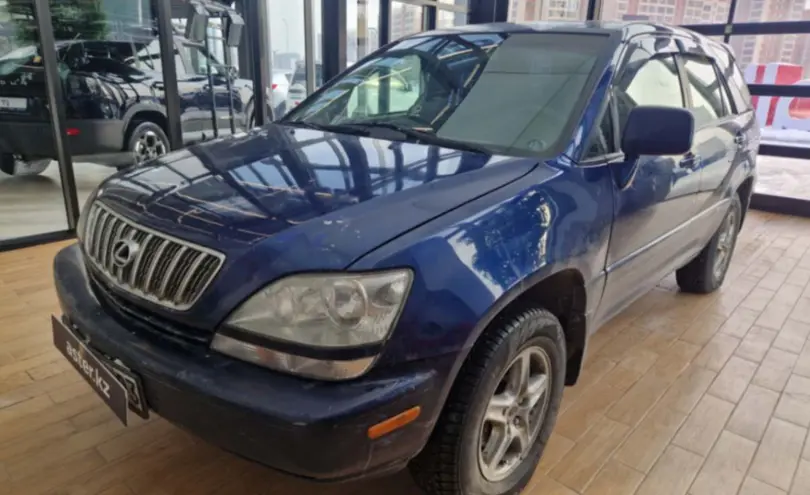 Lexus RX 2001 года за 5 000 000 тг. в Астана