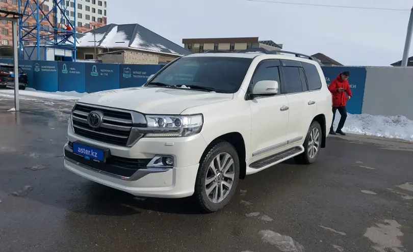 Toyota Land Cruiser 2018 года за 38 000 000 тг. в Шымкент