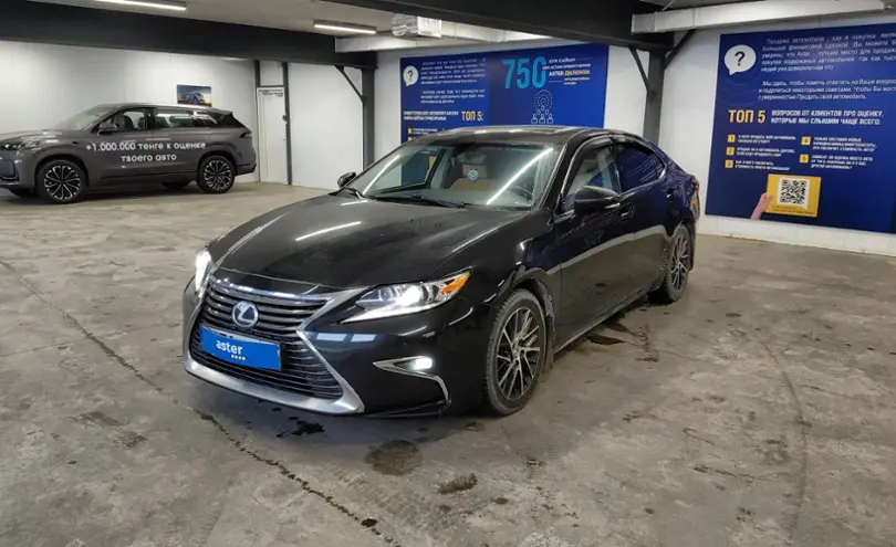 Lexus ES 2018 года за 16 500 000 тг. в Астана