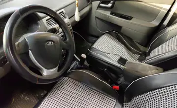 LADA (ВАЗ) Priora 2012 года за 1 800 000 тг. в Астана фото 5