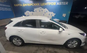 Kia Ceed SW 2022 года за 8 000 000 тг. в Алматы фото 4
