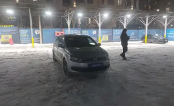 Volkswagen Polo 2013 года за 4 200 000 тг. в Алматы фото 2