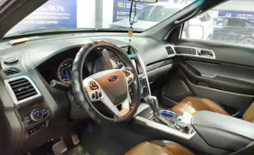 Ford Explorer 2011 года за 9 000 000 тг. в Астана фото 5