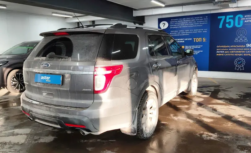 Ford Explorer 2011 года за 9 000 000 тг. в Астана фото 3