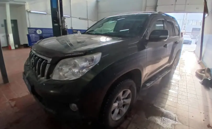 Toyota Land Cruiser Prado 2013 года за 17 500 000 тг. в Астана