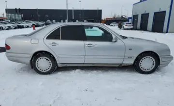 Mercedes-Benz E-Класс 1996 года за 3 000 000 тг. в Алматы фото 4