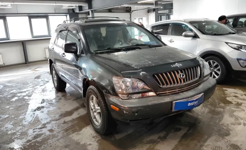 Lexus RX 1999 года за 4 000 000 тг. в Астана фото 2