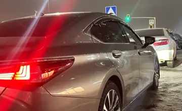 Lexus ES 2018 года за 18 500 000 тг. в Астана фото 3