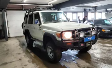 Toyota Land Cruiser 2009 года за 16 500 000 тг. в Астана фото 2
