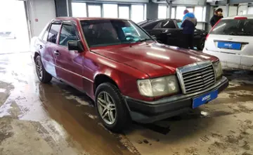 Mercedes-Benz W124 1992 года за 1 000 000 тг. в Астана фото 2