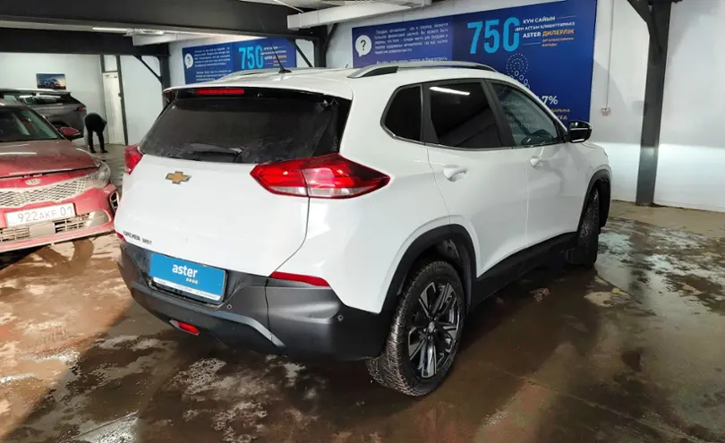 Chevrolet Tracker 2022 года за 9 200 000 тг. в Астана фото 3