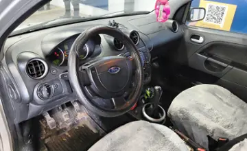 Ford Fiesta 2004 года за 2 500 000 тг. в Астана фото 5