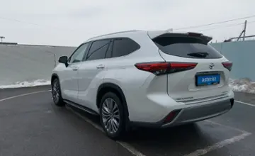 Toyota Highlander 2020 года за 25 000 000 тг. в Шымкент фото 4