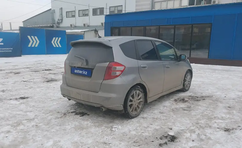 Honda Fit 2009 года за 4 000 000 тг. в Алматы фото 3