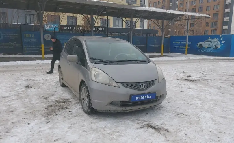 Honda Fit 2009 года за 4 000 000 тг. в Алматы фото 2