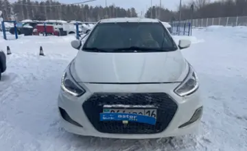 Hyundai Solaris 2013 года за 3 000 000 тг. в Усть-Каменогорск фото 2
