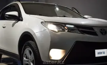 Toyota RAV4 2013 года за 9 700 000 тг. в Алматы фото 4