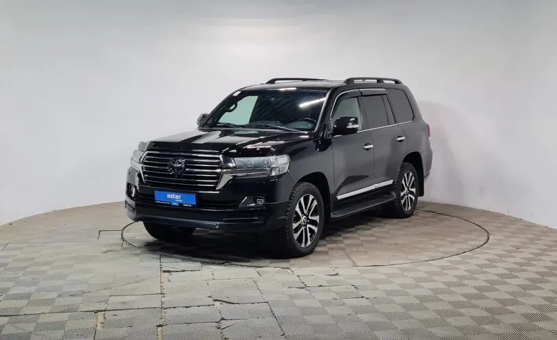 Toyota Land Cruiser 2018 года за 25 990 000 тг. в Алматы фото 1