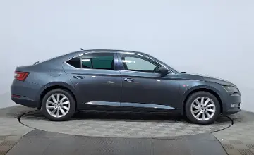 Skoda Superb 2017 года за 10 750 000 тг. в Астана фото 4