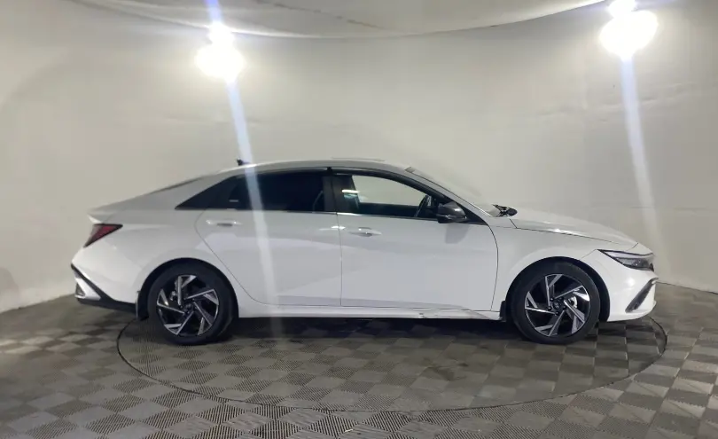 Hyundai Elantra 2023 года за 7 300 000 тг. в Павлодар фото 4